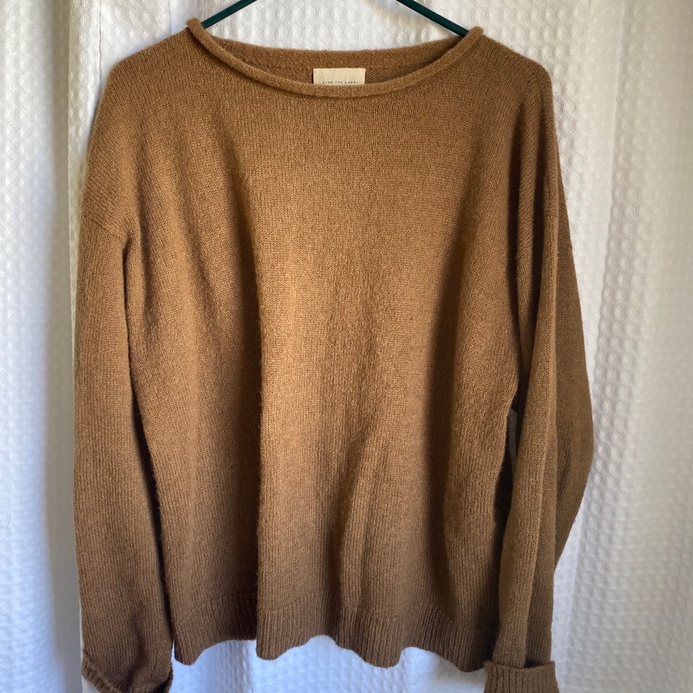 Laude the label beautiful tan sweater size L